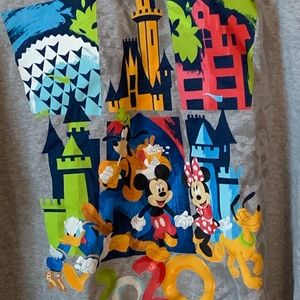 NWT DISNEYWORLD MENS 4XL TSHIRT